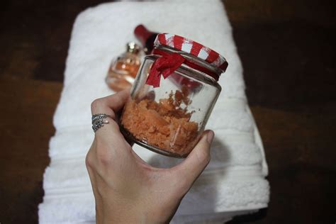 DIY Roze Himalayazout Scrub Recept Voor Een Stralende Huid Homify