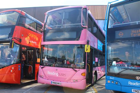 Reading Buses Pink Scania Yn08 Mku 1104 Reading Buses Dep Flickr