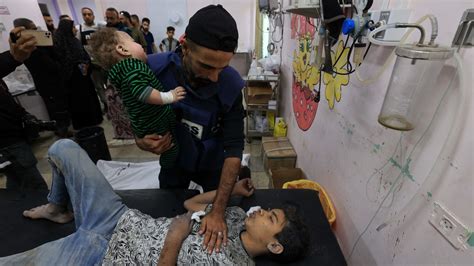 Gazas Al Quds Hospital Where Thousands Were Sheltering Is ‘out Of