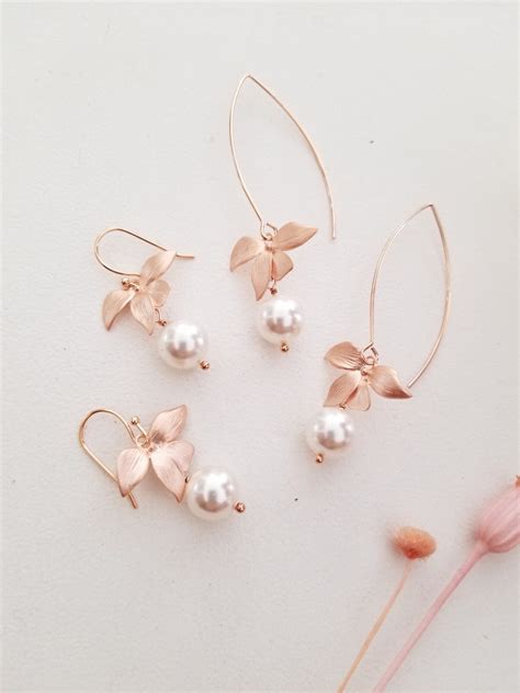 Rose Gold Pearl Earrings Pearl Gold Earrings Flower - Etsy