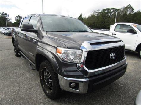 Toyota Tundra Sr X Sr Dr Crewmax Cab Pickup Sb L V Ffv