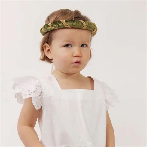 Vah Medieval Veil Hugs For Kids