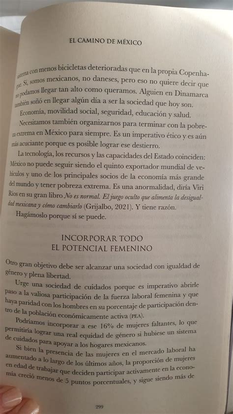 Viri Ríos on Twitter Voy viendo que m ebrard citó a noesnormallibro