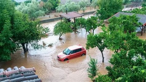 Bilan Ul Inunda Iilor Devastatoare Din Grecia A Urcat La Mor I