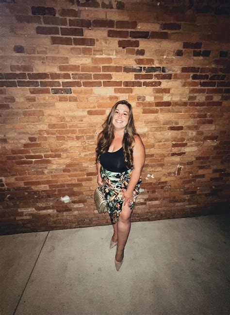 Best R Plussizefashion Images On Pholder First Time Wearing A Bikini