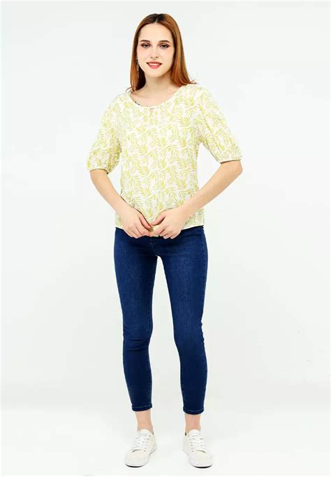 Buy Redgirl Short Sleeves Round Neck Blouse 2024 Online Zalora