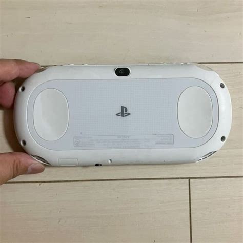 Yahoo オークション SONY PSVITA PCH 2000 ZA22 1GB 本体 wifi 動作