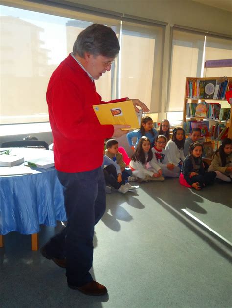 BIBLIO ESC S João Pedro Mésseder visita o Centro Escolar da Gandra