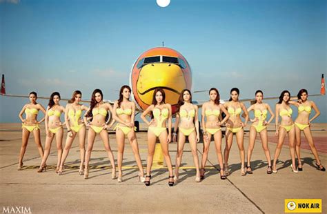 iVIVU Có không cơ hội gặp tiếp viên bikini khi bay VietJet Air