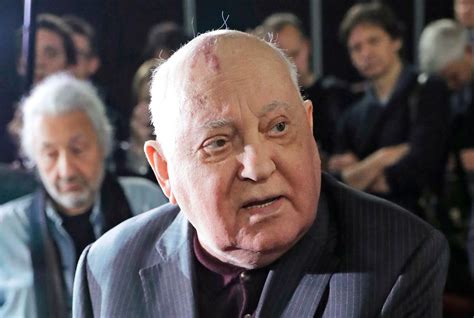 Горбачёв с удивлением узнал о "плане передачи" Карелии Финляндии: Для ...