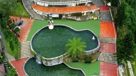 Umbul Sidomukti Semarang Sensasi Berenang Di Atas Awan