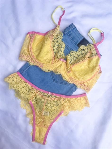 Conjunto Sem Bojo Aro Em Renda Detalhes Bicolor LINGERIE DA MARY