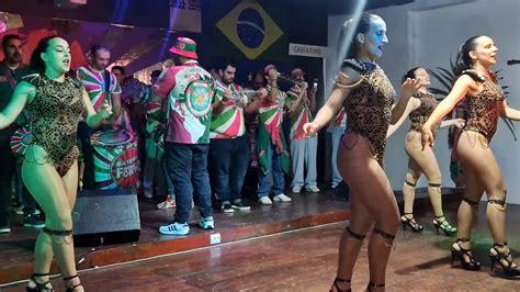 Juventude vareira Beija Flor 2018 5 Aniversário Gres Novo Império