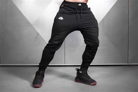 Wodan Jogger Black And Crimson Coral Body Engineers