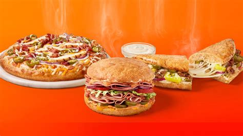 Schlotzskys Bakes New Spicy Chicken Bacon Pizza And More As Part Of