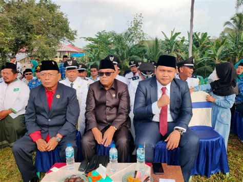 Camat Jadi Irup Paskibra Kecamatan Padang Jaya Sukses Kibarkan Bendera