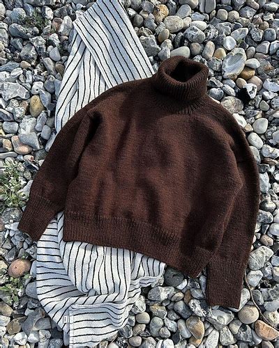 Ravelry Chestnut Sweater Pattern By Petiteknit