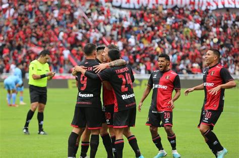 Fbc Melgar Empató 1 1 Con Bolivar De La Paz En El Partido Amistoso Por La Tarde Rojinegra Fotos