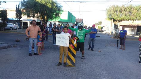 Se Multiplican Bloqueos Por Falta De Agua Vecinos Protestan En Varios