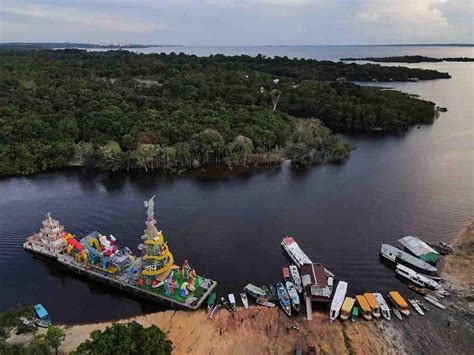 Fuertes Lluvias Dejan Miles De Desplazados En El Noreste De Brasil