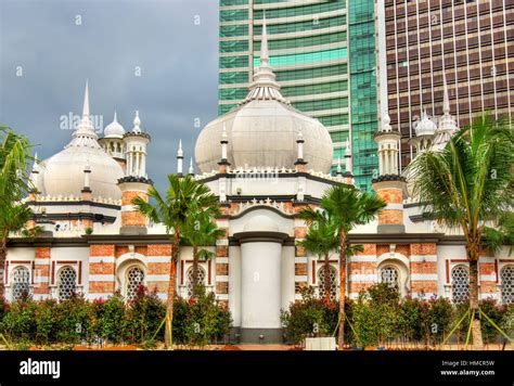 Masjid Jamek One Of The Oldest Mosques In Kuala Lumpur Malaysia