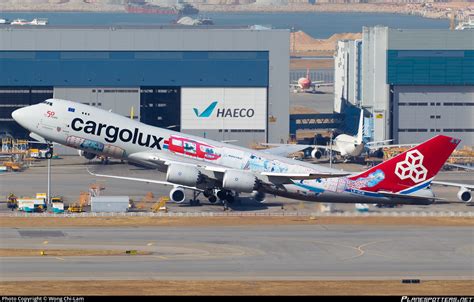 LX VCM Cargolux Boeing 747 8R7F Photo By Wong Chi Lam ID 1191063