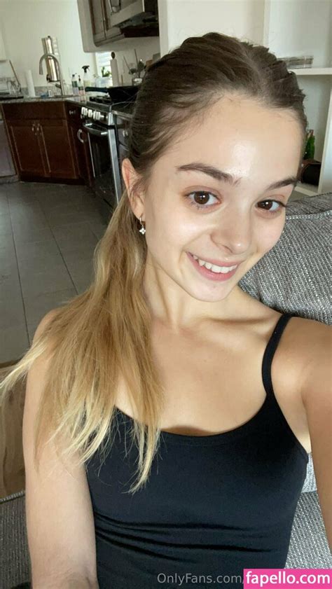 Molly Little Maybemollyy Maybemollyyy Nude Leaked Onlyfans Photo 243 Fapello