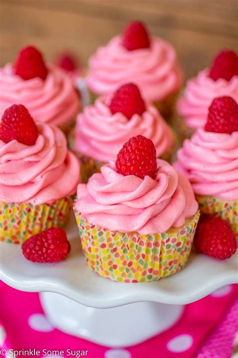 Zitronen Cupcakes Mit Zitronen Buttercreme Rezepte Suchen