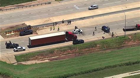 One Dead Four Others Injured After Crash On Kilpatrick Turnpike