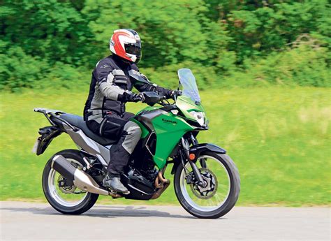 KAWASAKI VERSYS X 300 2017 On Review