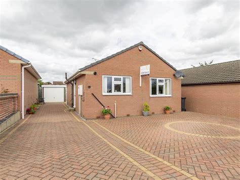 2 Bed Detached Bungalow For Sale In Wensley Road North Wingfield