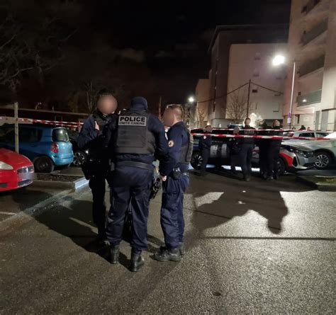 M Tropole De Grenoble Un Homme Abattu De Plusieurs Balles Chirolles