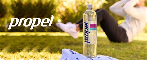 Amazon.com : Propel Berry, Zero Calorie Sports Drinking Water with ...