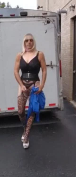 Deedeeslut In Various Outfits Nude Pics Xhamster