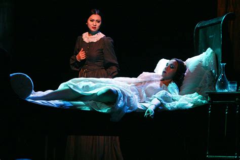 Opera performances. La Traviata — Eteri Lamoris