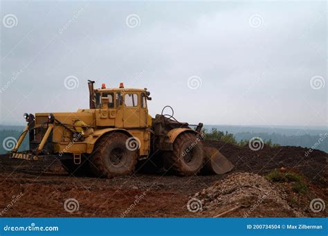 Wheel Loader Excavator on Road Construction Stock Photo - Image of ...