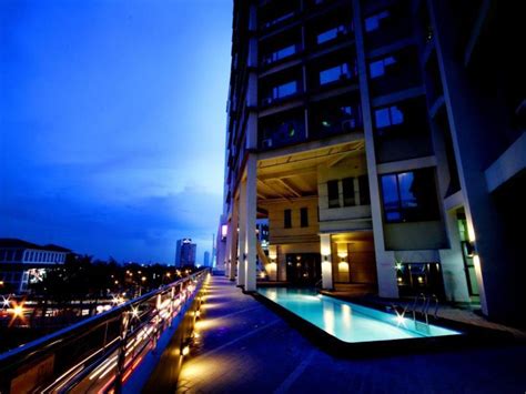 Best Price on Mandarin Plaza Hotel in Cebu + Reviews