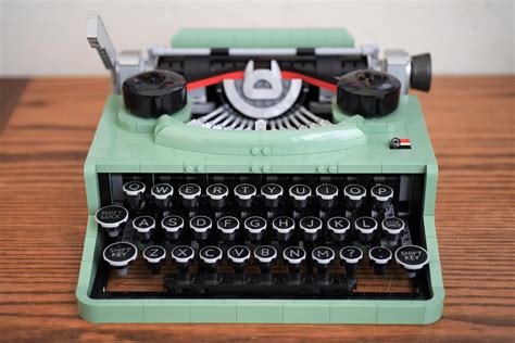 A Typewriter Tech's Review on the Lego Typewriter : r/lego