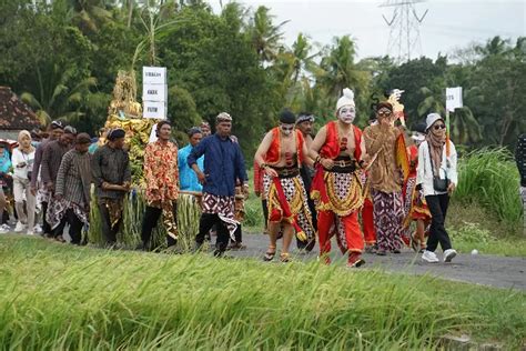 Mengenal Ngalaksa Upacara Persembahan Masyarakat Sunda Untuk Arwah