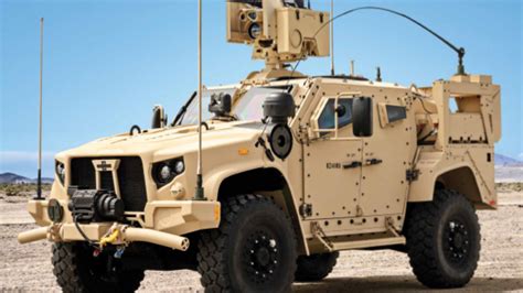 Oshkosh Ejltv Humvee Successor Gets Electrified