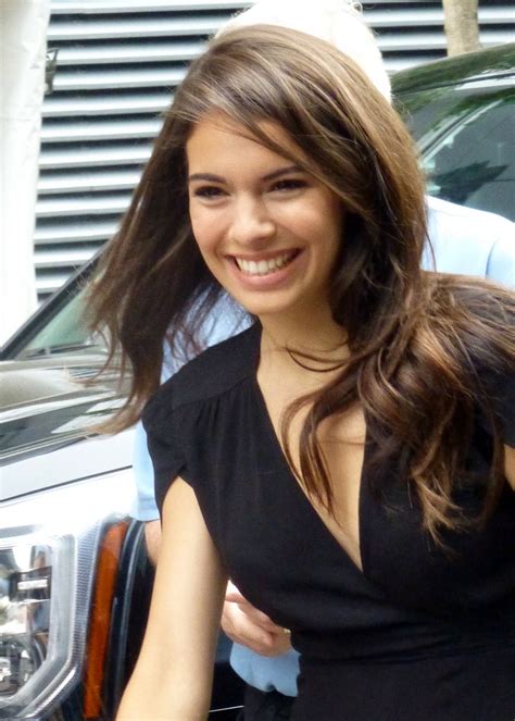 Claudia Traisac – LezWatch.TV