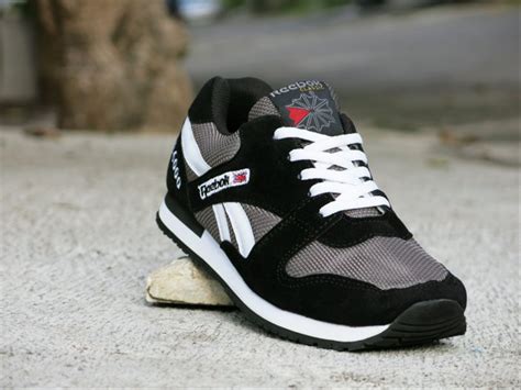 Trend Masa Kini Jual Sepatu Reebok Classic Original