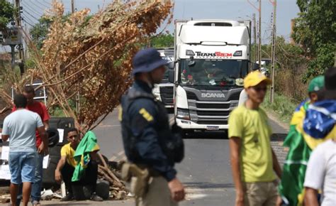 Brasil PRF Ainda Registra Bloqueios De Rodovias Em Ao Menos Sete