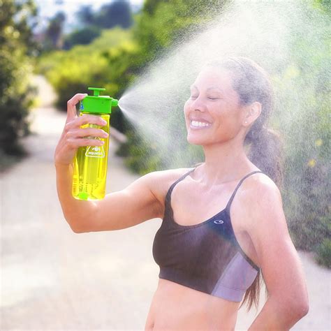 Aquabot Water Bottle // 650ml (Blue) - Lunatec - Touch of Modern