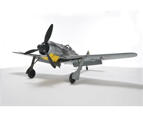 Plastikbausatz Flugzeug Bausatz Focke Wulf FW 190 A 4 Siegfried