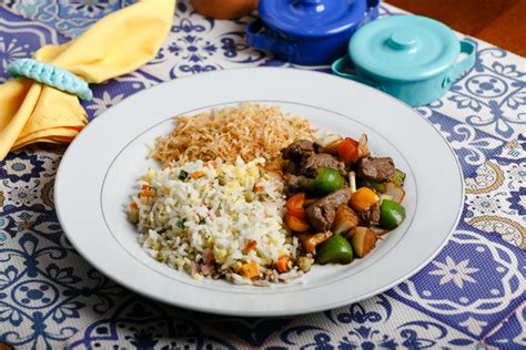 Frango Xadrez Batata Palha Crocante E Caseira E Arroz Chop Suey G