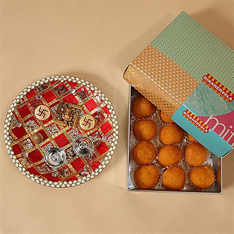 Motichoor Laddoo With Pooja Thali Uae Gift Motichoor Laddoo With