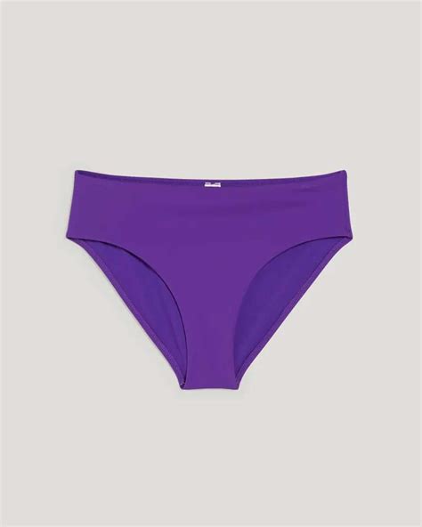 Braguitas De Bikini Para Disimular Barriga En Verano