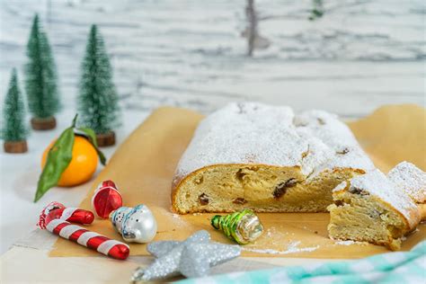 Quarkstollen Mit Hefe Einfaches Stollenrezept Januar