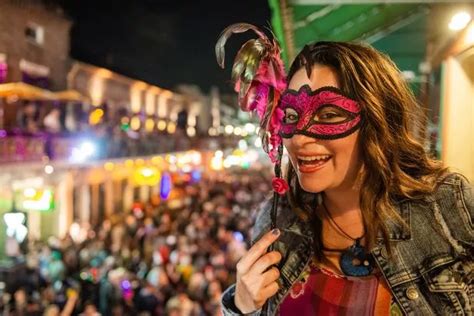 Inside Mardi Gras Nude Revellers And Partying As Festival Cancelled